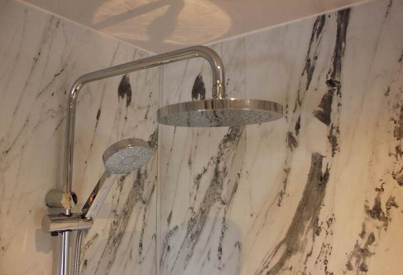 Nocleg ze śniadaniem The Boshaw Trout