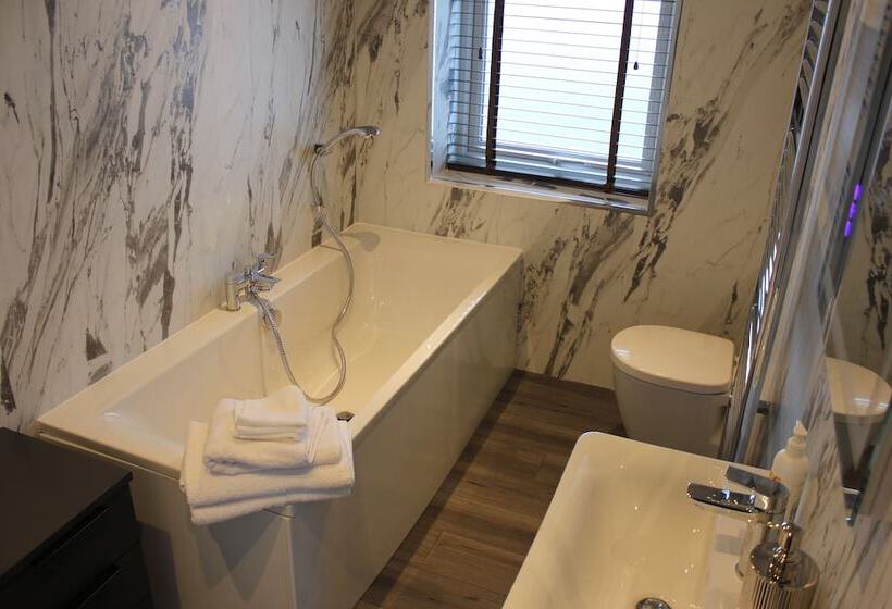 Nocleg ze śniadaniem The Boshaw Trout