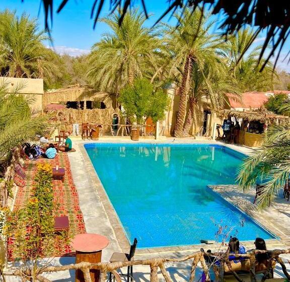 هتل Aghurmi Siwa Ecolodge & Salt Cave