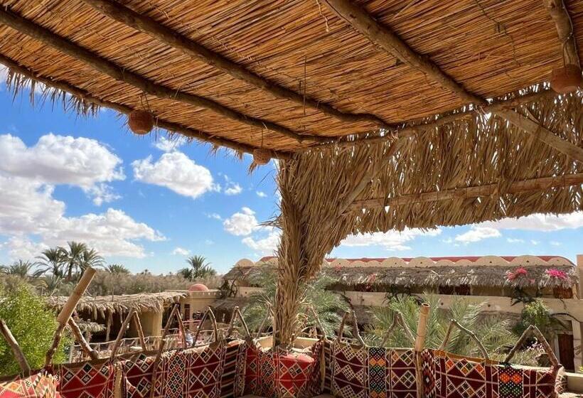 هتل Aghurmi Siwa Ecolodge & Salt Cave