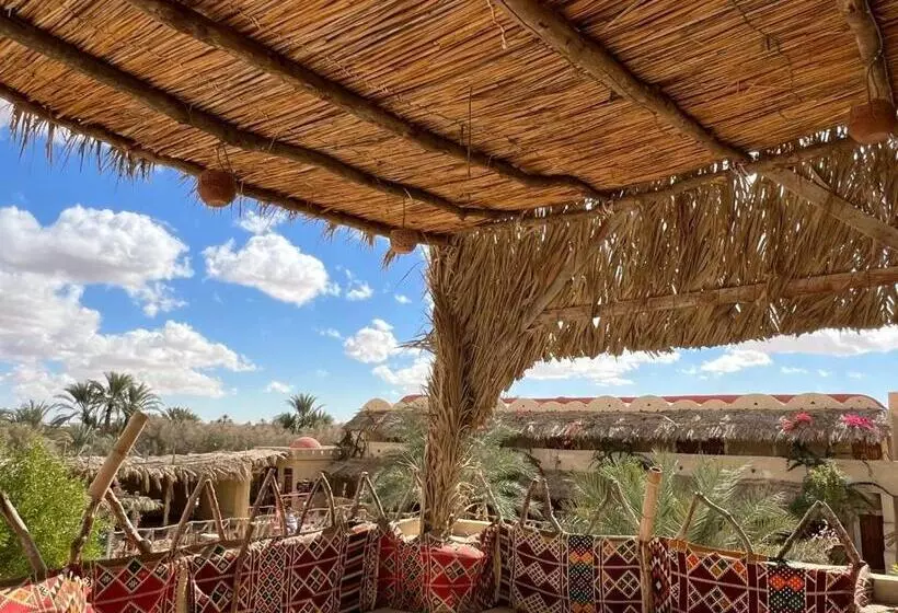 هتل Aghurmi Siwa Ecolodge & Salt Cave