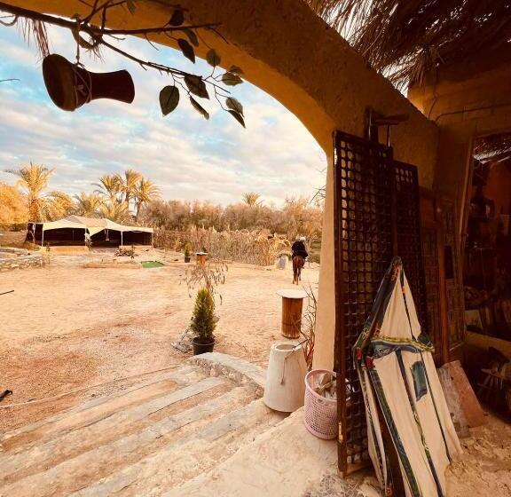 هتل Aghurmi Siwa Ecolodge & Salt Cave