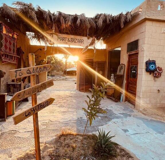 هتل Aghurmi Siwa Ecolodge & Salt Cave