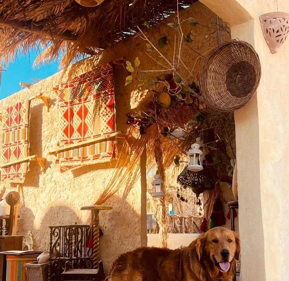 هتل Aghurmi Siwa Ecolodge & Salt Cave