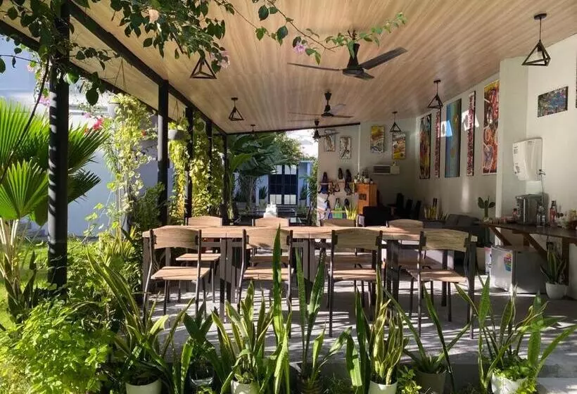 هتل Chillax Thoddoo