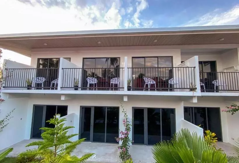 هتل Chillax Thoddoo