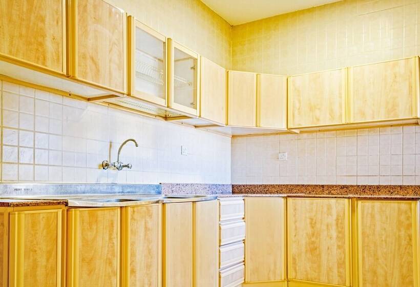 Hôtel Oyo 600 Alhamra For Residential Units