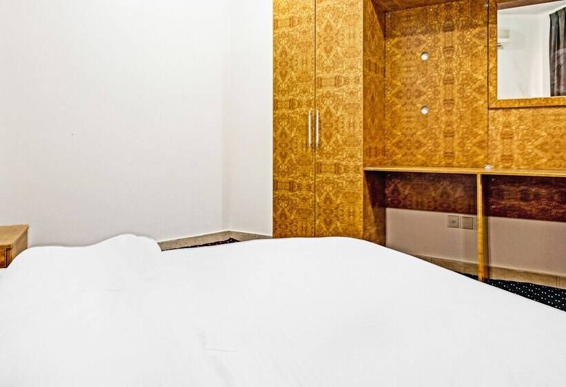 Hôtel Oyo 600 Alhamra For Residential Units