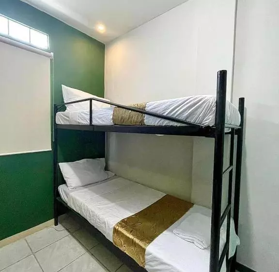 هاستل Reddoorz At Abc Homes Ph Olongapo City