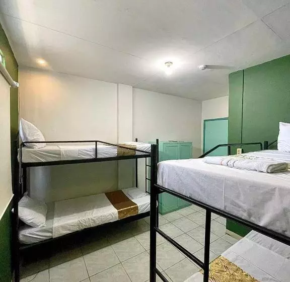 هاستل Reddoorz At Abc Homes Ph Olongapo City