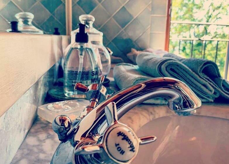 فندق Agriturismo I Gessi