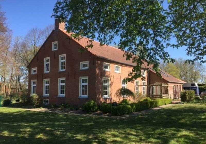 ホテル Ferienwohnung Roessing 25194