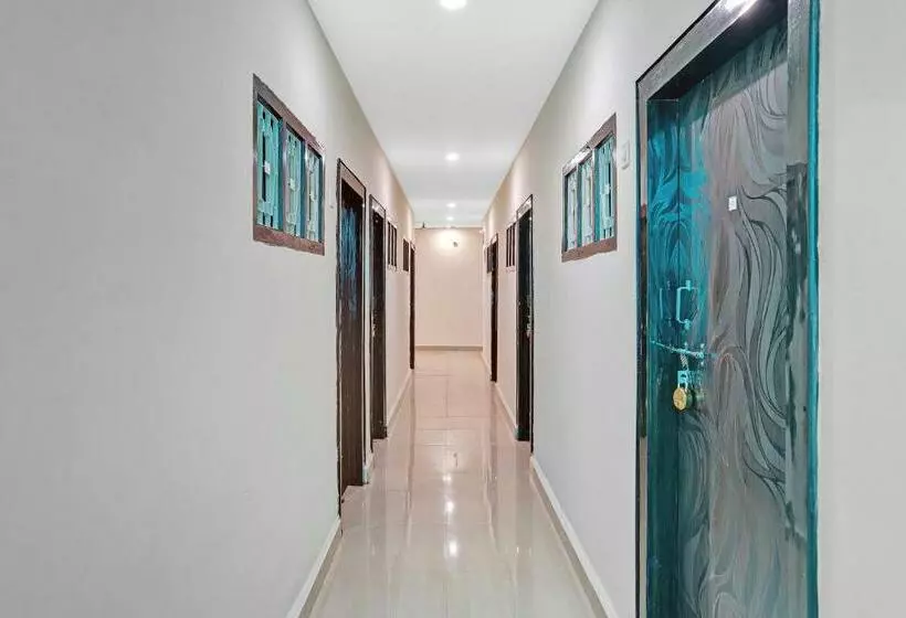 ホテル Spot On 84765 Poornima Inn