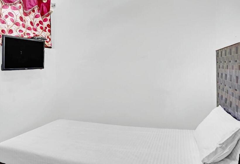 בית מלון כפרי Spot On 84765 Poornima Inn