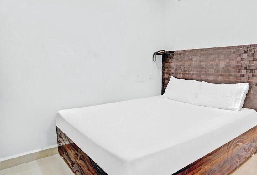 בית מלון כפרי Spot On 84765 Poornima Inn