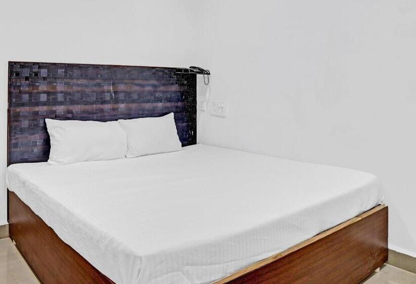 בית מלון כפרי Spot On 84765 Poornima Inn