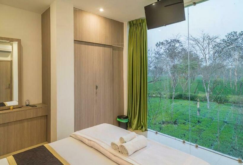 Hotel Tusker Tea County