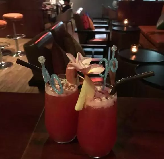 V V Hotel Battambang