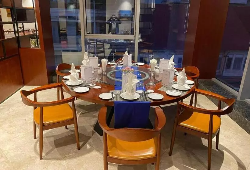 V V Hotel Battambang