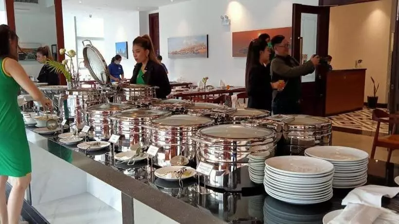 V V Hotel Battambang