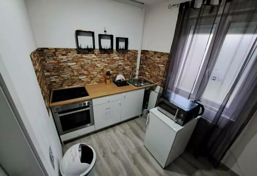 Majatalo Hostelhollabrunn