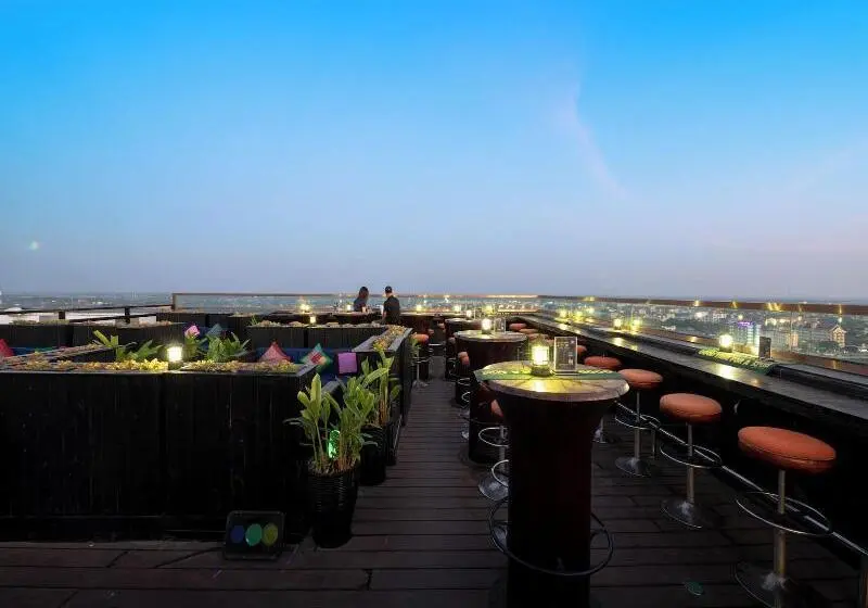 V V Hotel Battambang