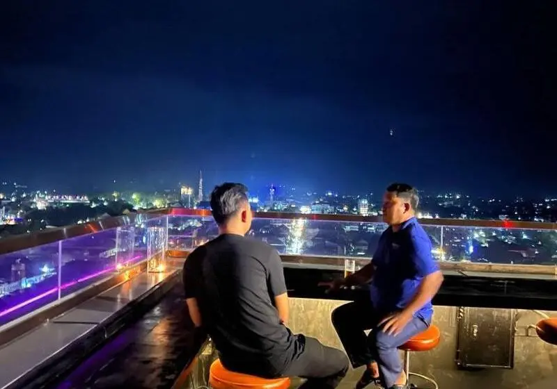 V V Hotel Battambang