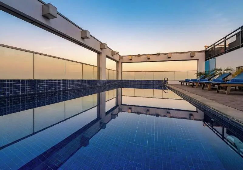V V Hotel Battambang