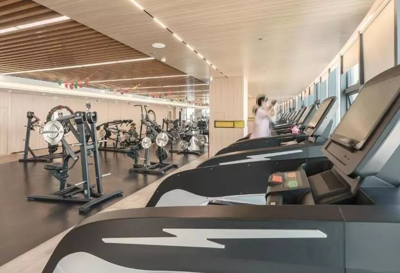 Hotelli Holiday Inn Express Yangjiang City Center, An Ihg