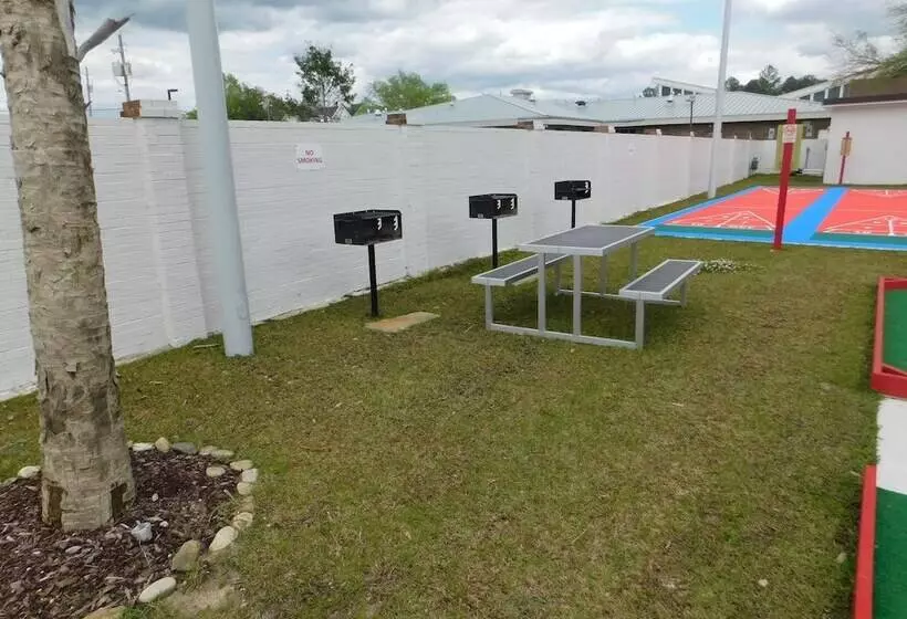 ホテル Mother Earth Motor Lodge