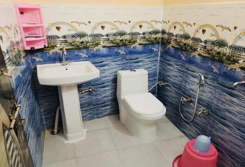 Hotel Riverview Resort And Restaurant