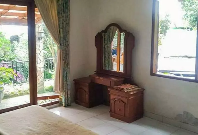 Hotel Villa Eco Resort Redpartner