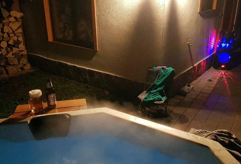 פנסיון Otto S Guesthouse