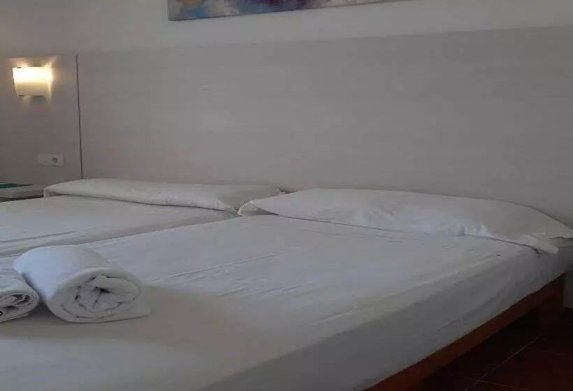 Aparthotel Flora Park