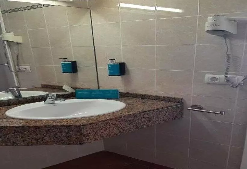 Aparthotel Flora Park