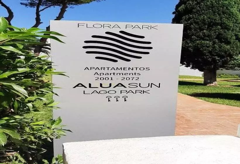 Aparthotel Flora Park