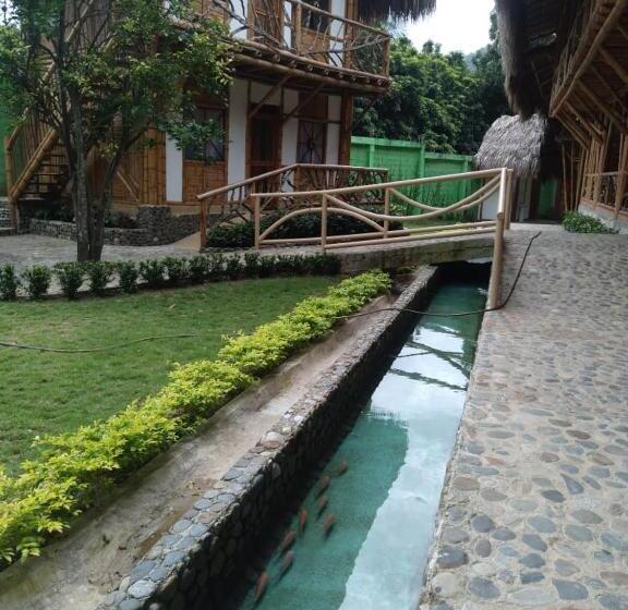 تختخواب و صبحانه Bambu Tayrona