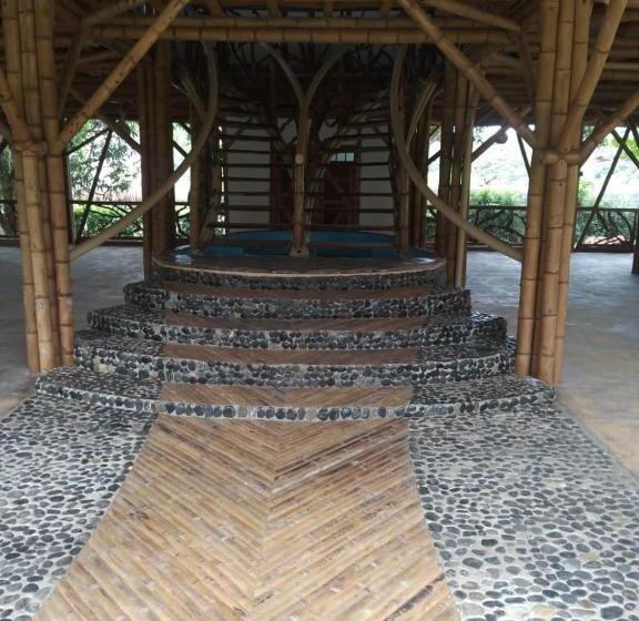 تختخواب و صبحانه Bambu Tayrona