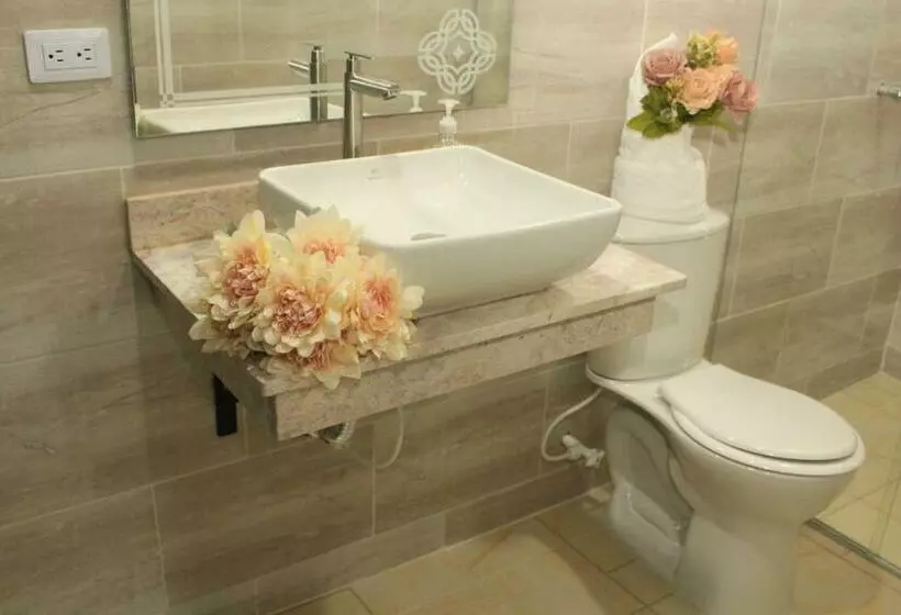 ホテル Celeste Inn Chinauta  Fusagasugá
