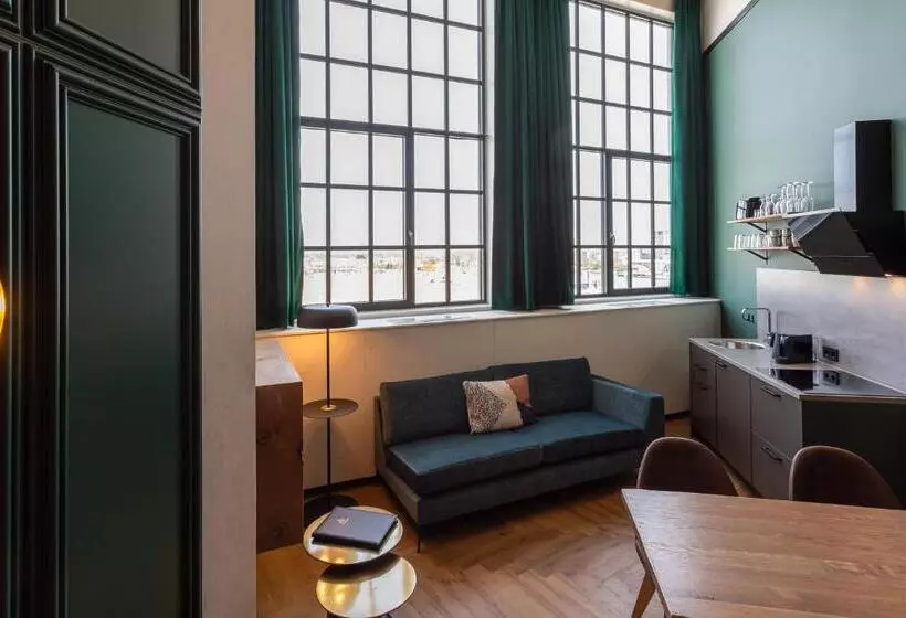 Hotelli De Timmerfabriek I Kloeg Collection