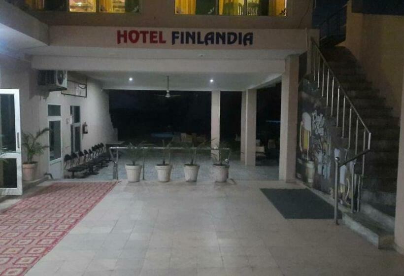 בית מלון כפרי Oyo 84458 New Finlandia  And Funpark