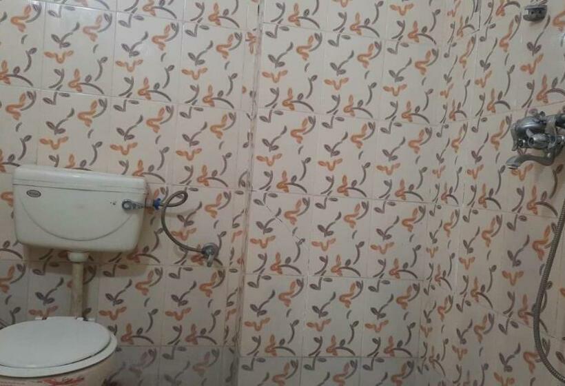 בית מלון כפרי Oyo 84458 New Finlandia  And Funpark