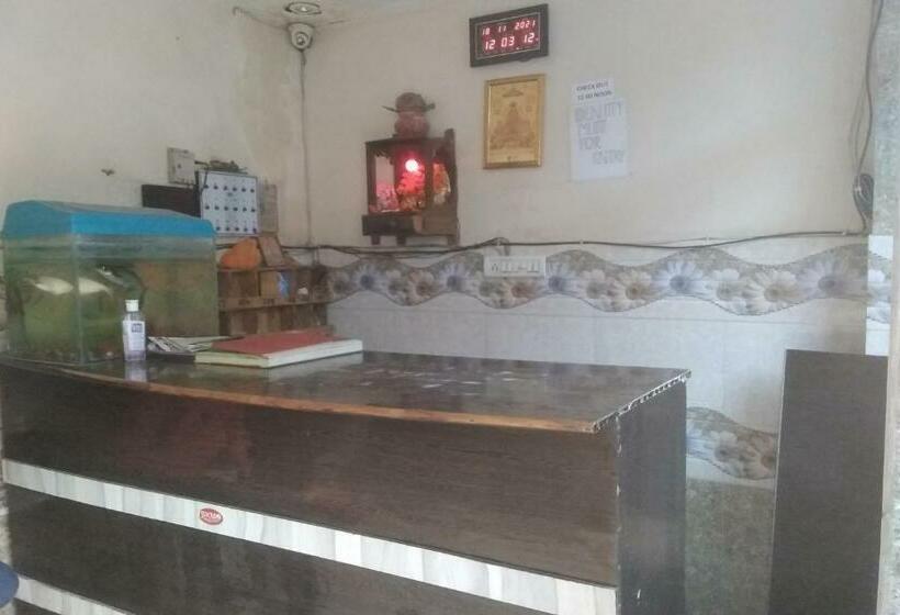 هتل Pop 84276  Keshev