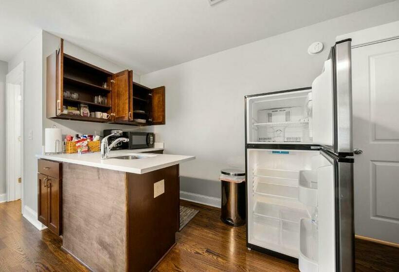 פנסיון Lovely Cozy Studio In Heart Of Atlanta