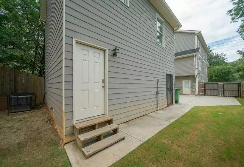 پانسیون Lovely Cozy Studio In Heart Of Atlanta