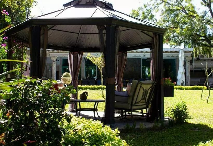 Hotelli Finca Del Rocio