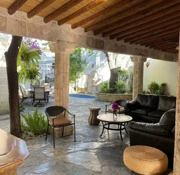 Hotelli Finca Del Rocio