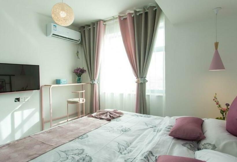 Hotel Floral  Dunhuang Jiuqi Yinju