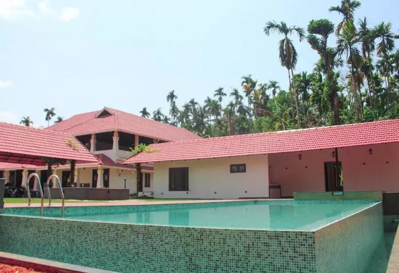 Lomakeskus Wayanad Mace Mansion