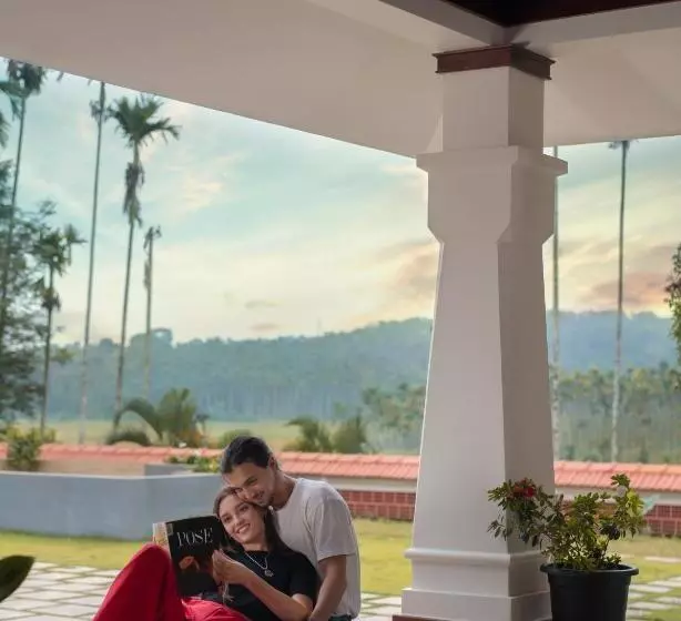 Lomakeskus Wayanad Mace Mansion